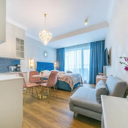 Flatbook - Center Granaria With Parking Apartamento