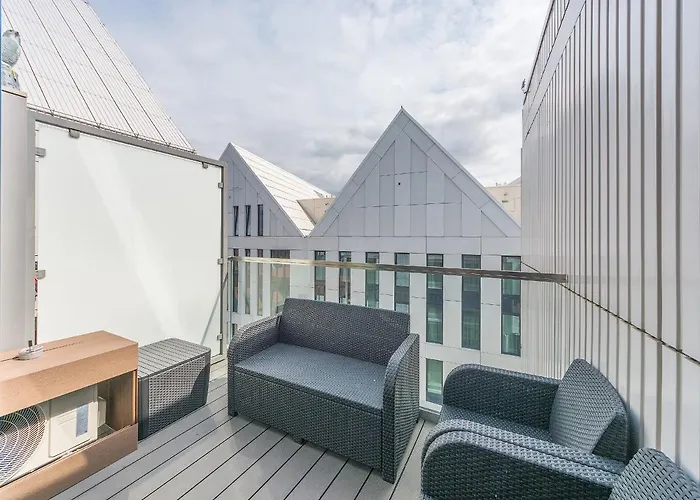 아파트 Flatbook - Center Granaria With Parking