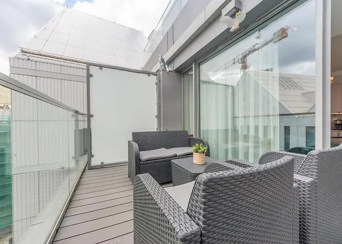 Apartament Flatbook - Center Granaria With Parking Gdańsk