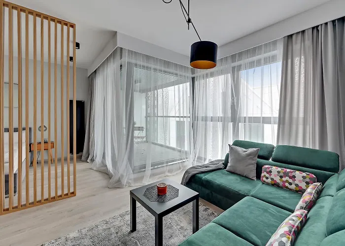 Flatbook - Center Granaria With Parking アパート *